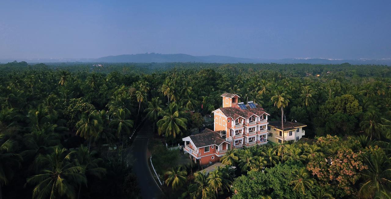 Treehouse Nova Hotel Cansaulim Exterior photo